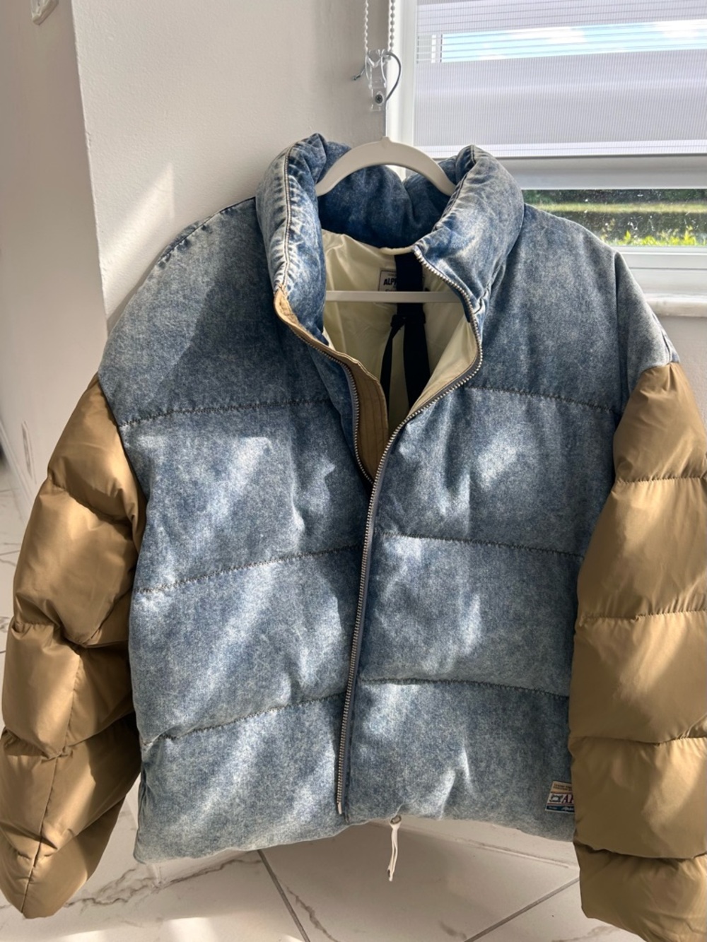 Alphastyle Two-Tone Puffer Jacket in Blue Heather & Tan